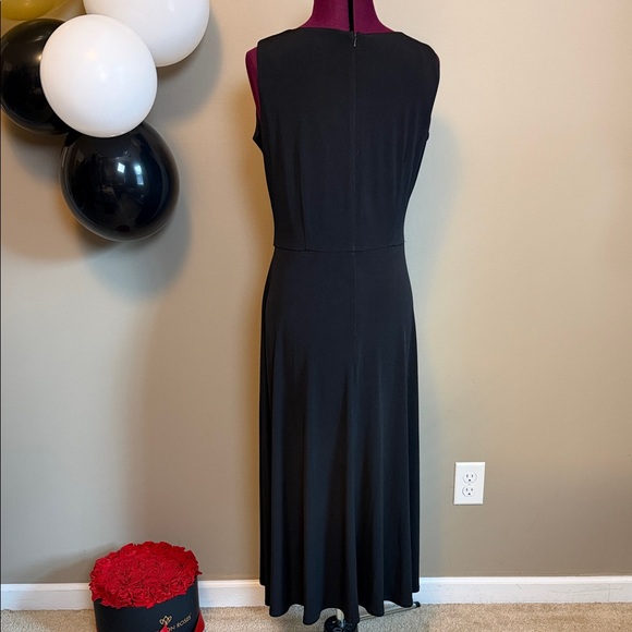 Jessica Howard Woman’s Size 6 Black Maxi Dress with Floral Waistband - Picture 3 of 5